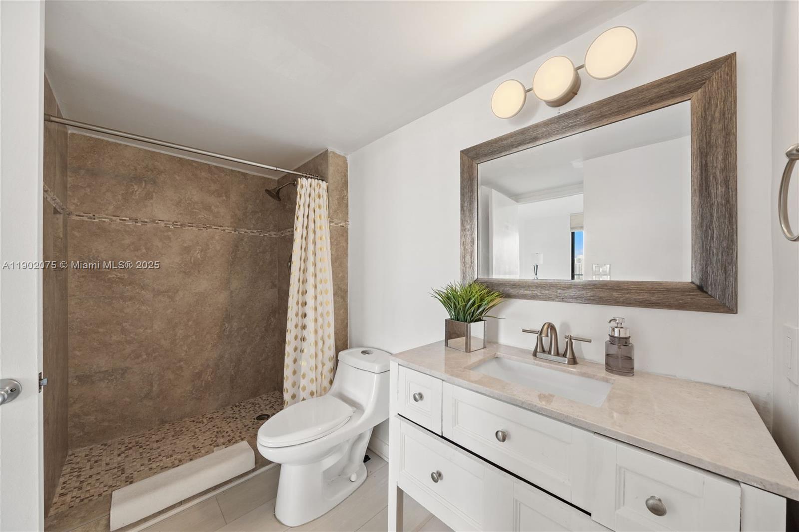 20505 E Country Club Drive # 1232, Aventura Unit: 1232