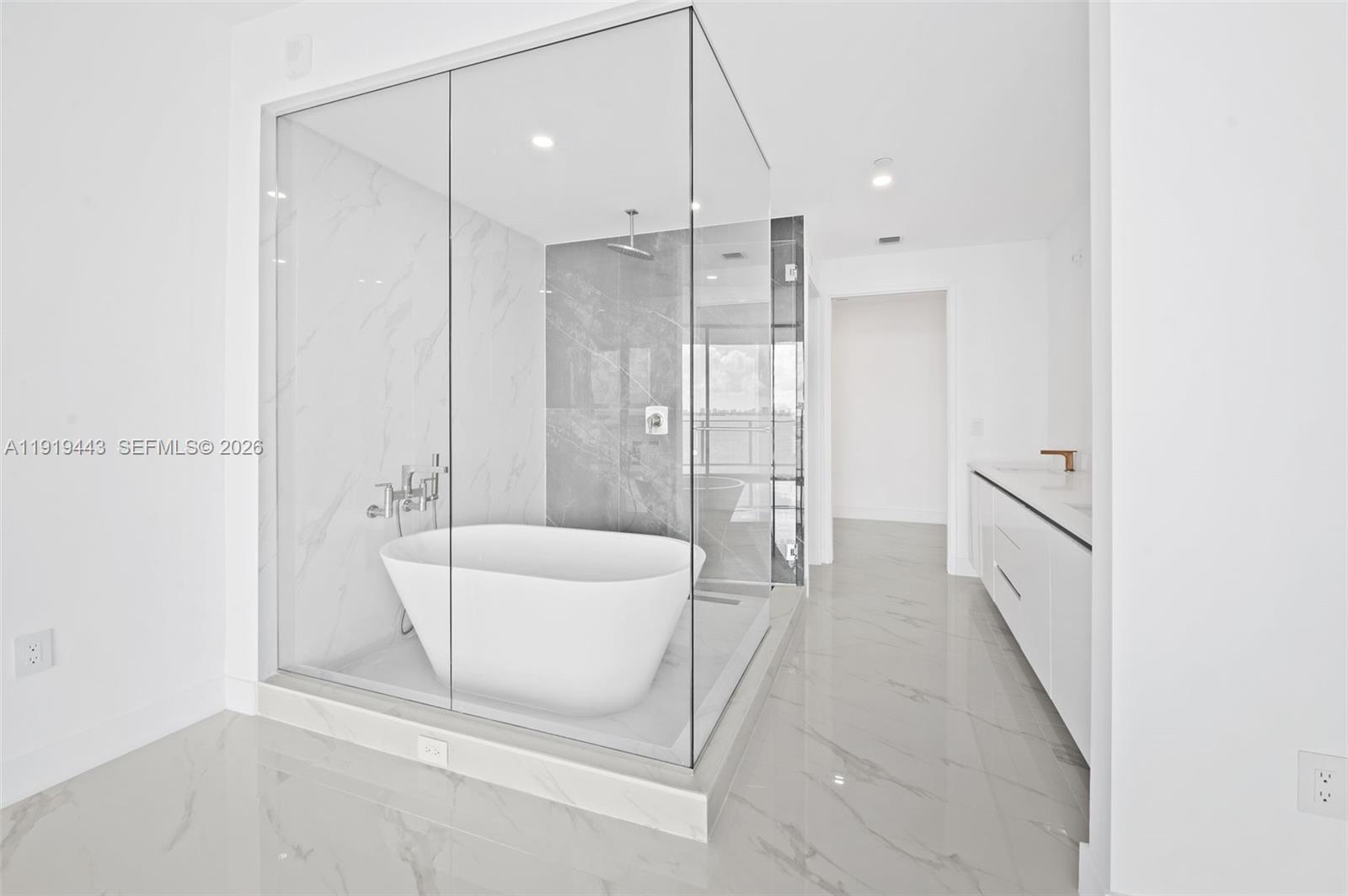 700 NE 24 Street # 805