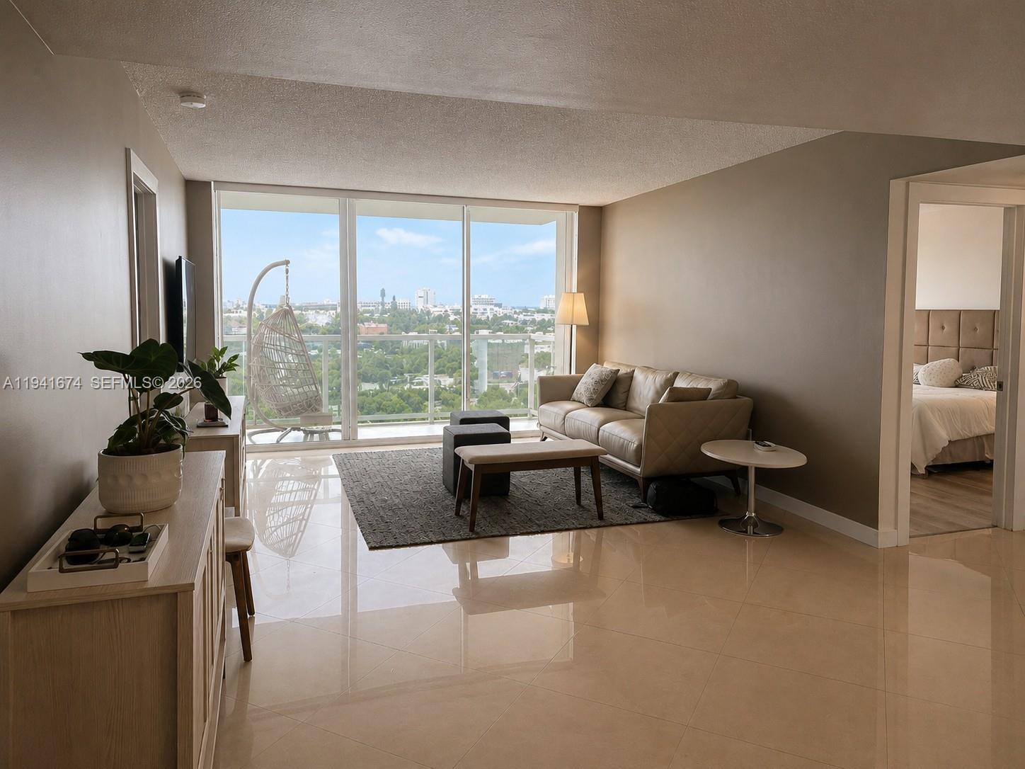 650 West Ave # 810