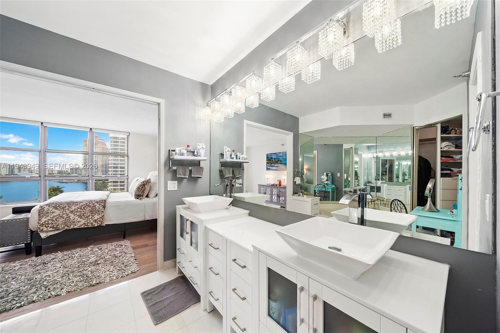 19101 NE Mystic Pointe Drive # 901