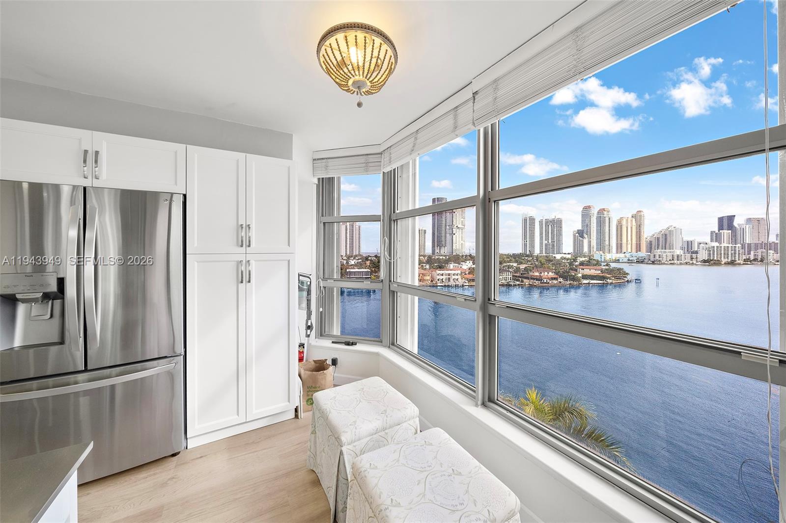 19101 NE Mystic Pointe Drive # 901