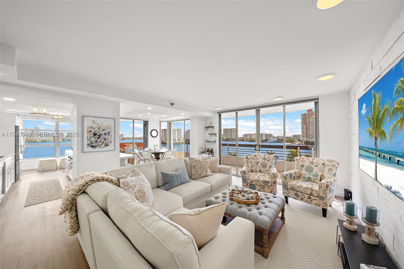 19101 NE Mystic Pointe Drive # 901