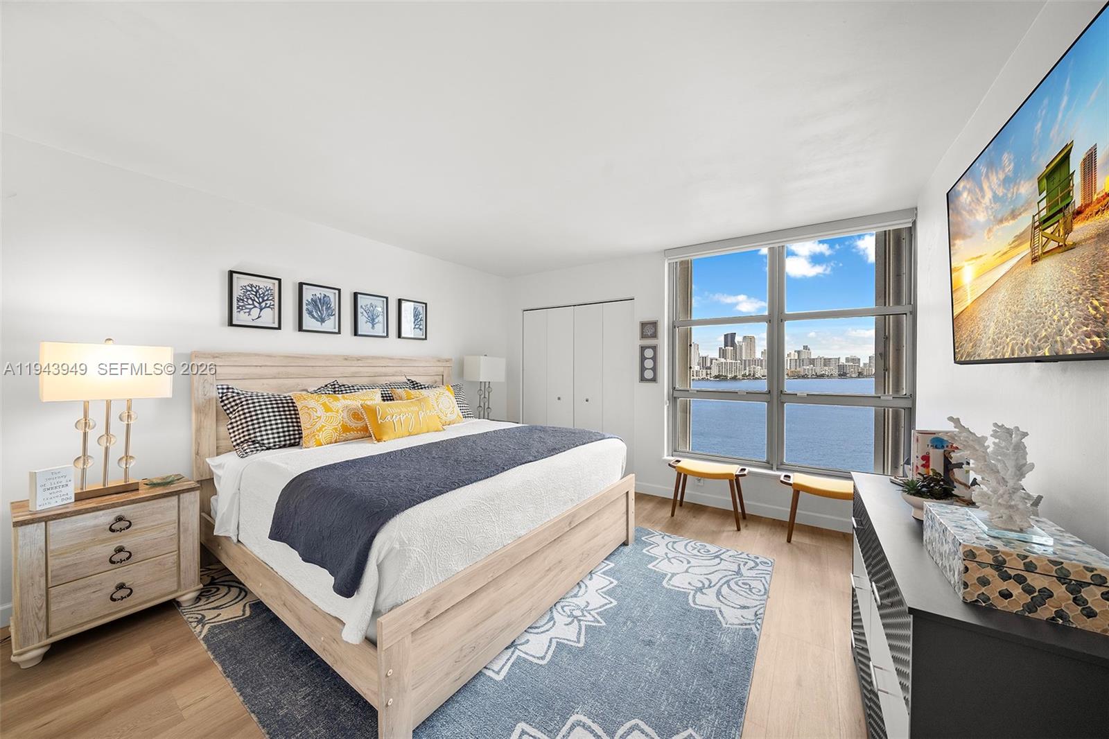 19101 NE Mystic Pointe Drive # 901