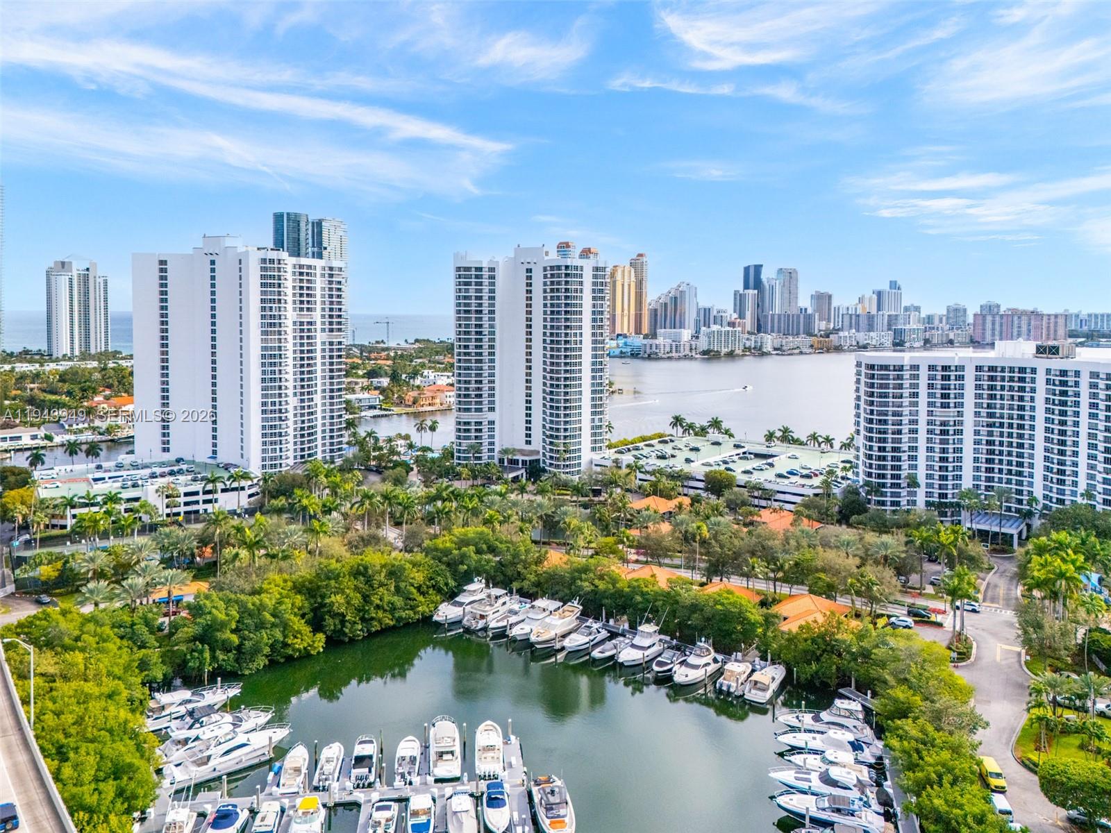 19101 NE Mystic Pointe Drive # 901