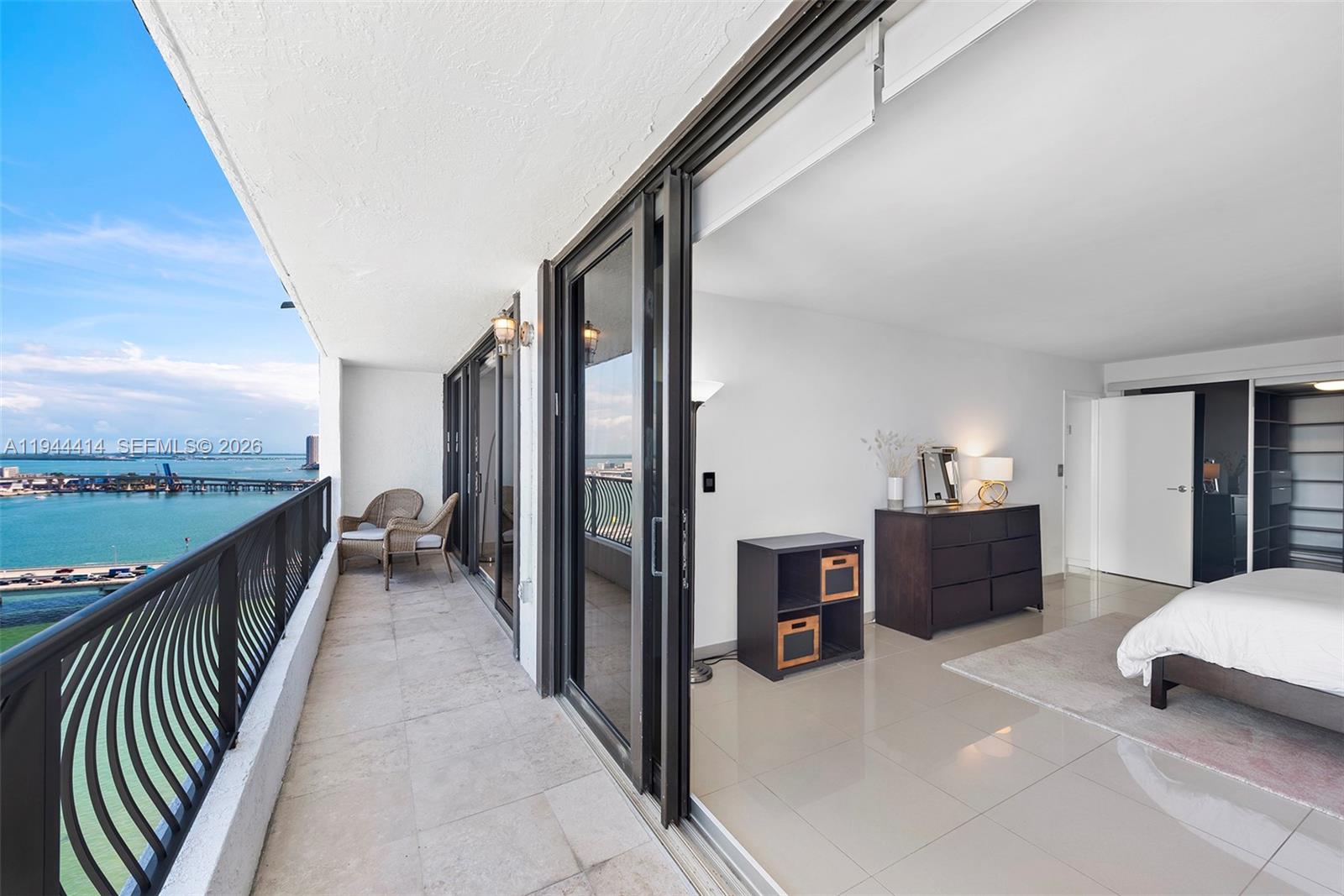 555 NE 15th St # 26B