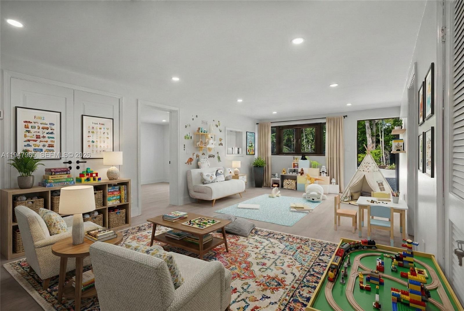 4530 N Jefferson Ave