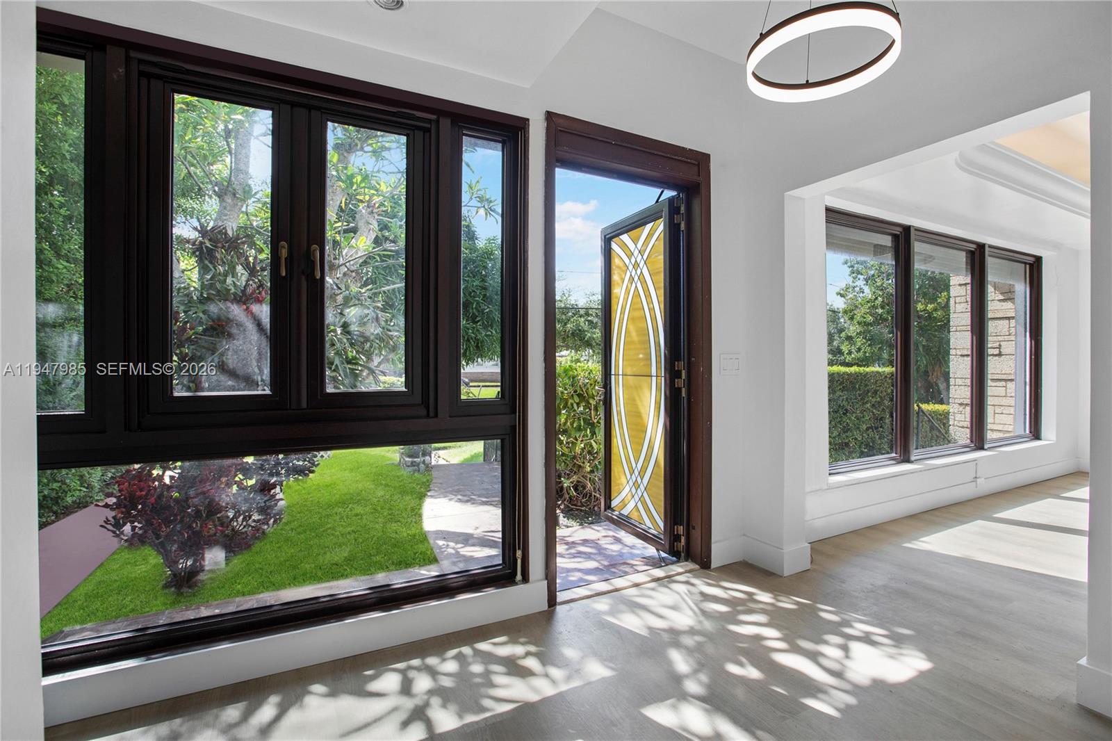 4530 N Jefferson Ave