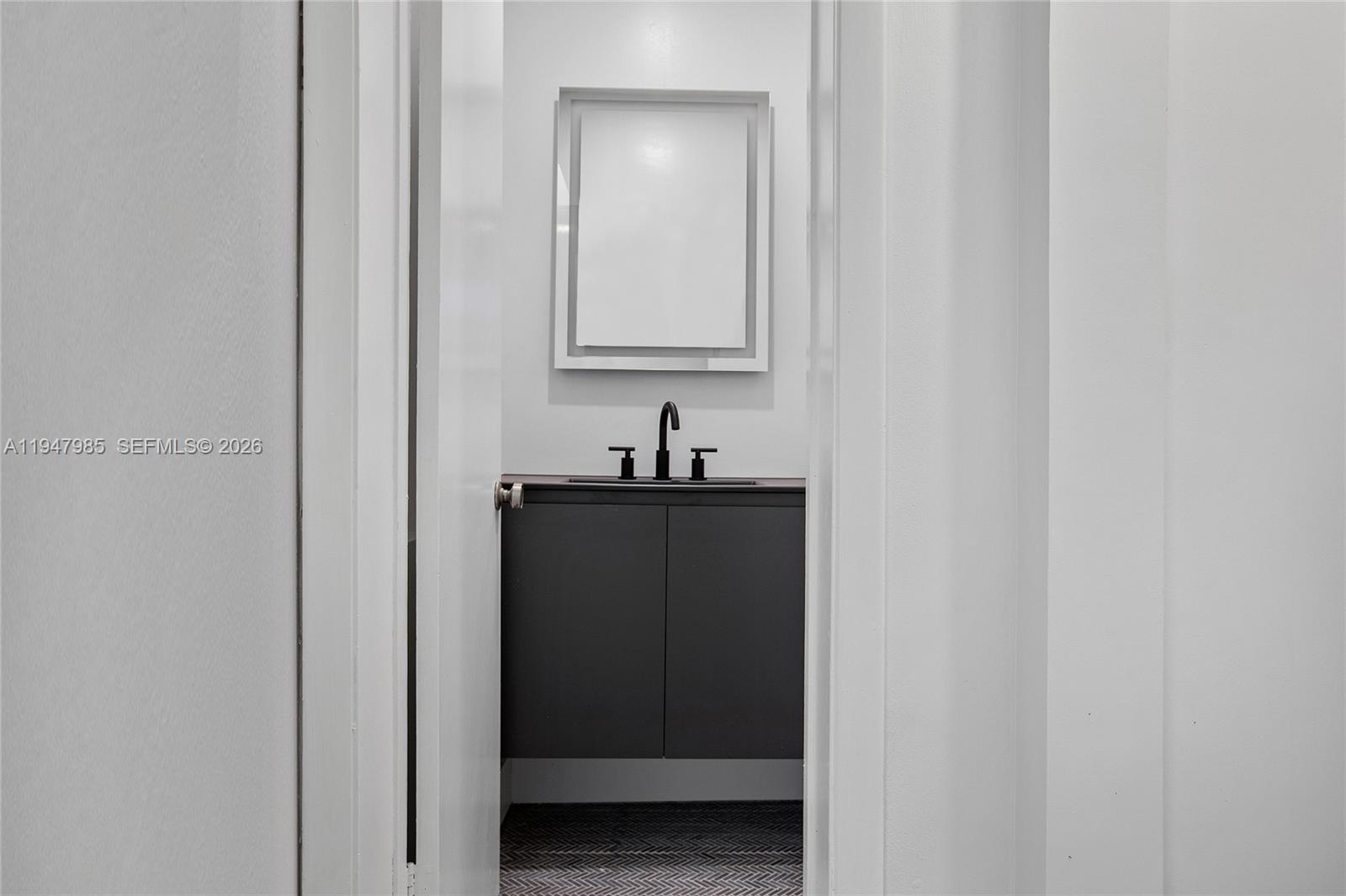 4530 N Jefferson Ave