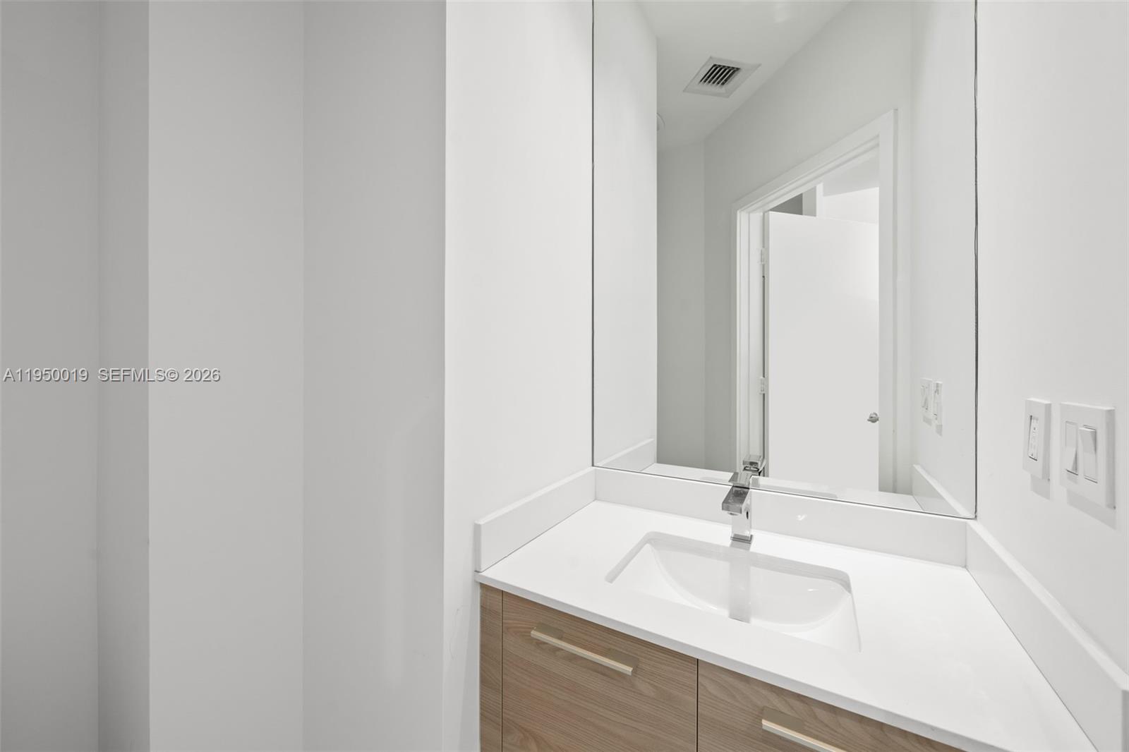 1300 S Miami Ave Unit: PH5109