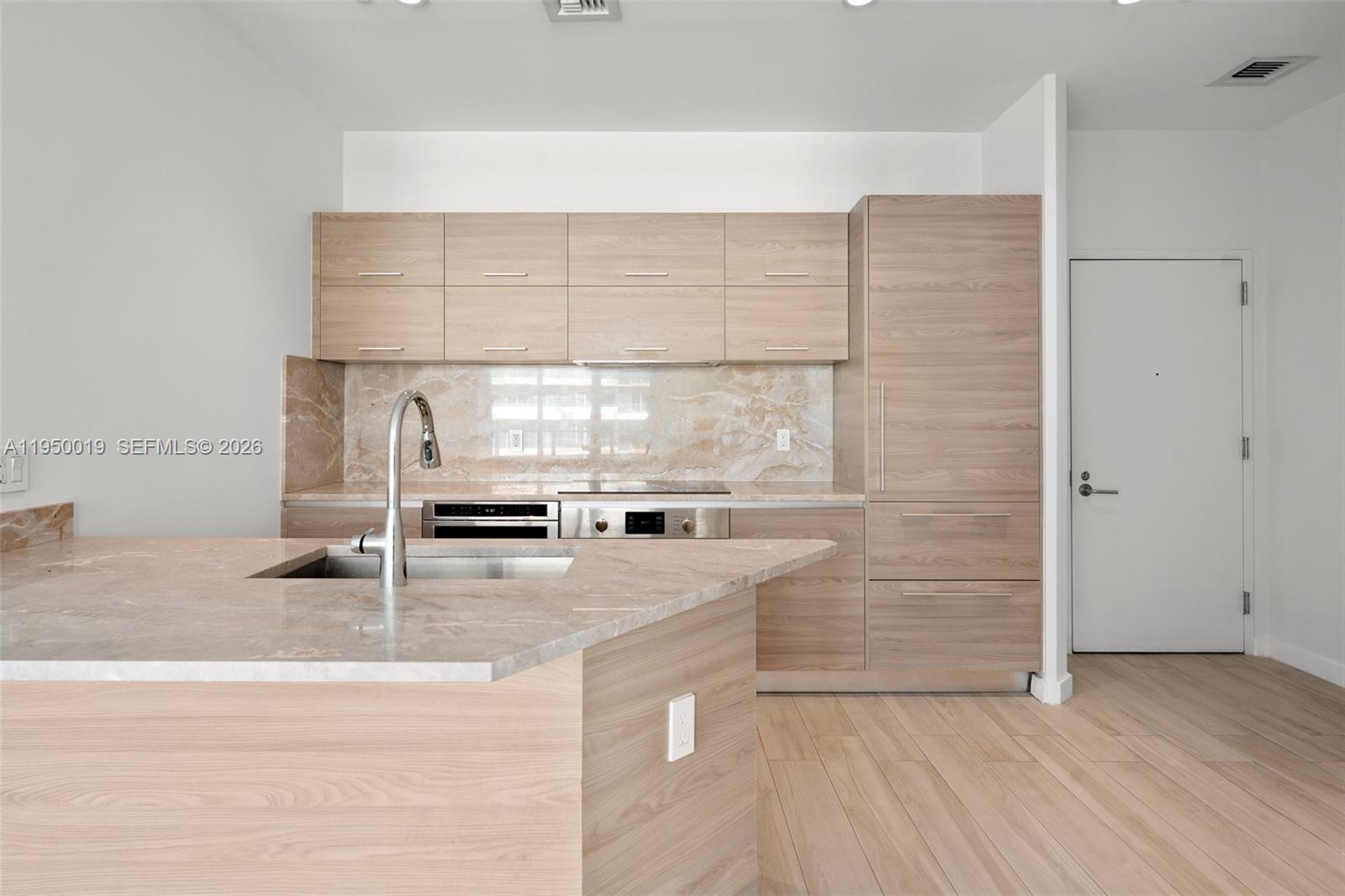 1300 S Miami Ave Unit: PH5109