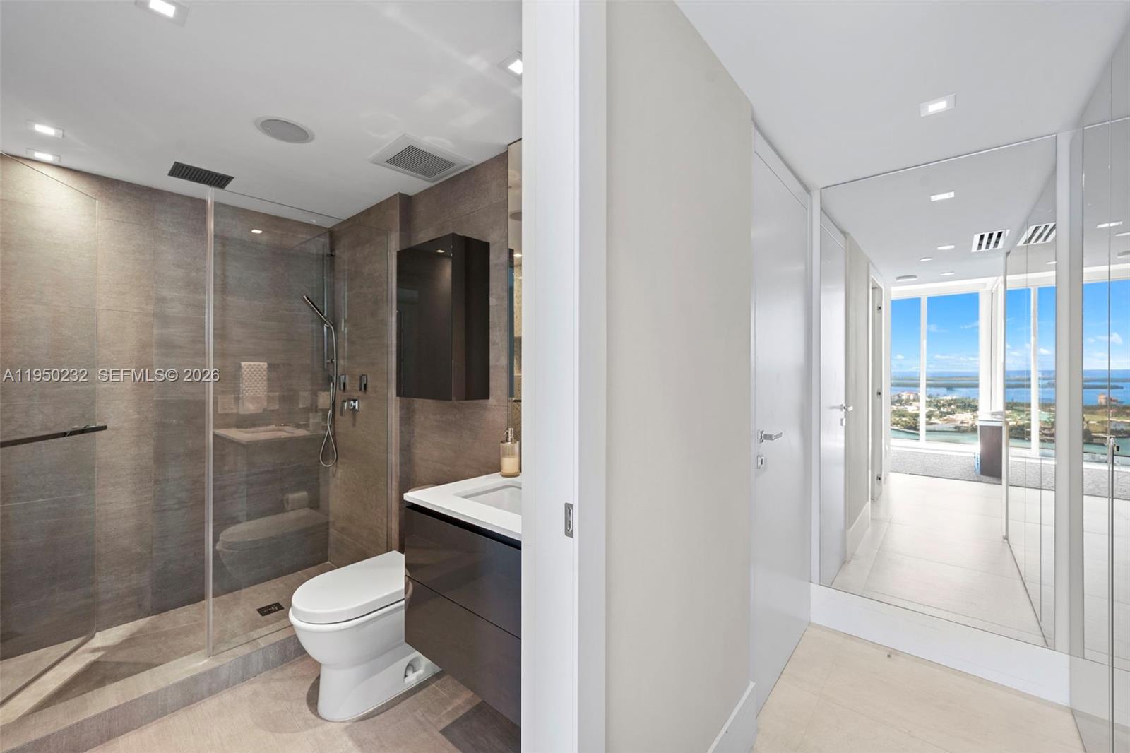 1000 S Pointe Dr # 2802