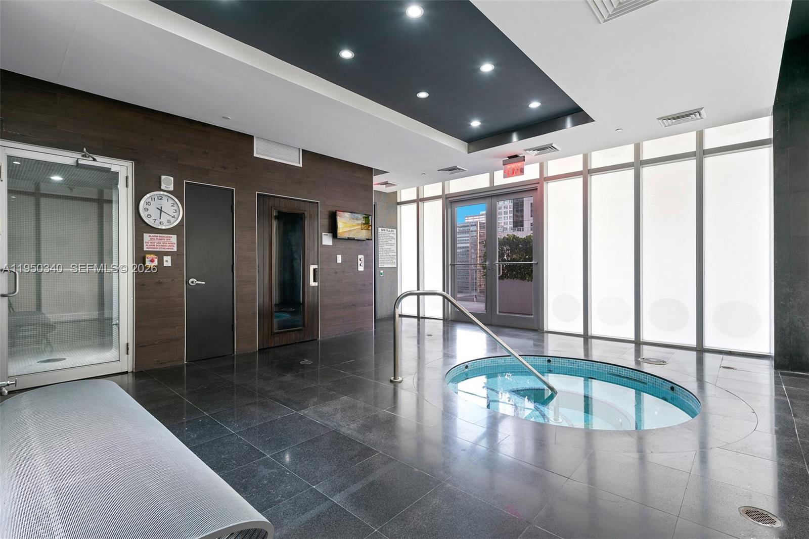 500 Brickell Ave # 2901