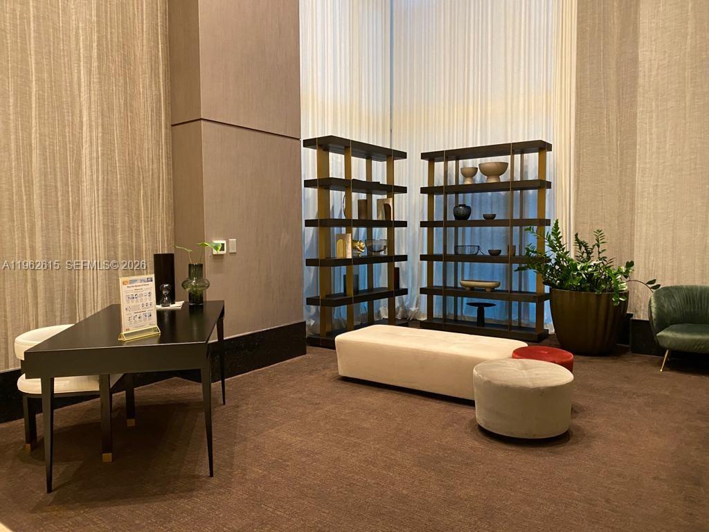 950 Brickell Bay Dr # 4002