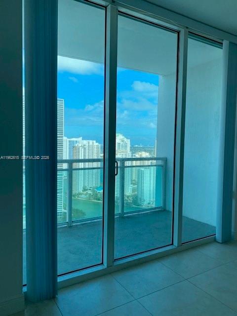950 Brickell Bay Dr # 4002
