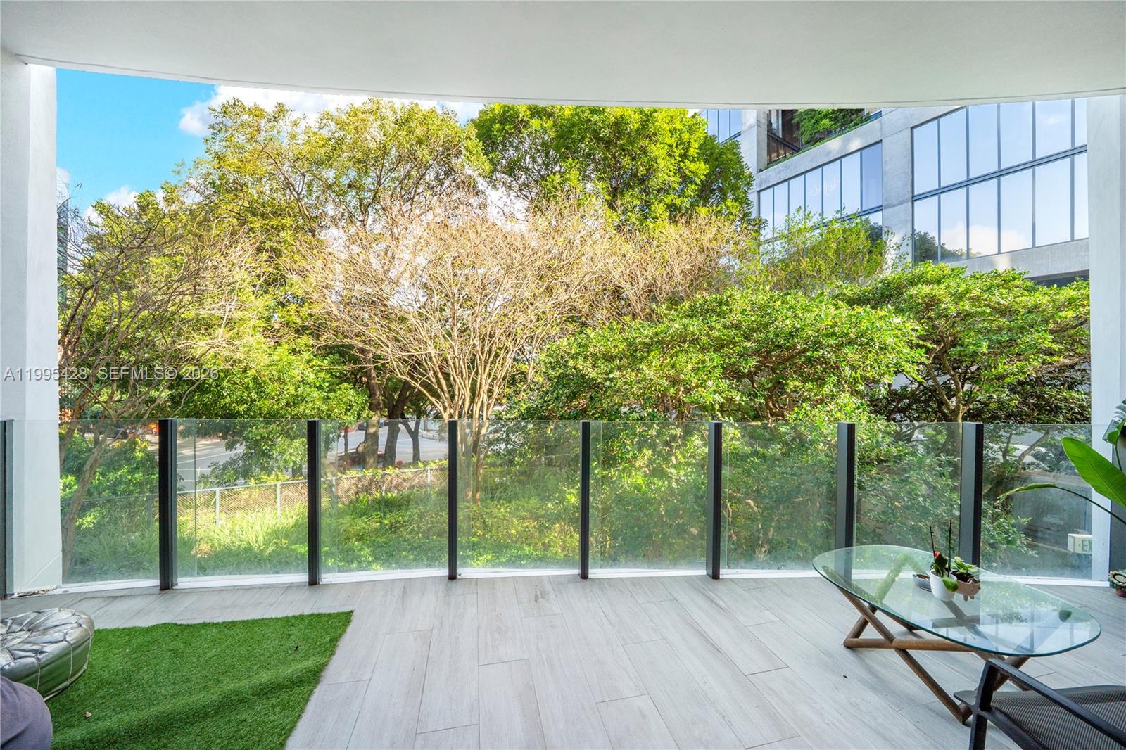 2831 S Bayshore Dr # 406