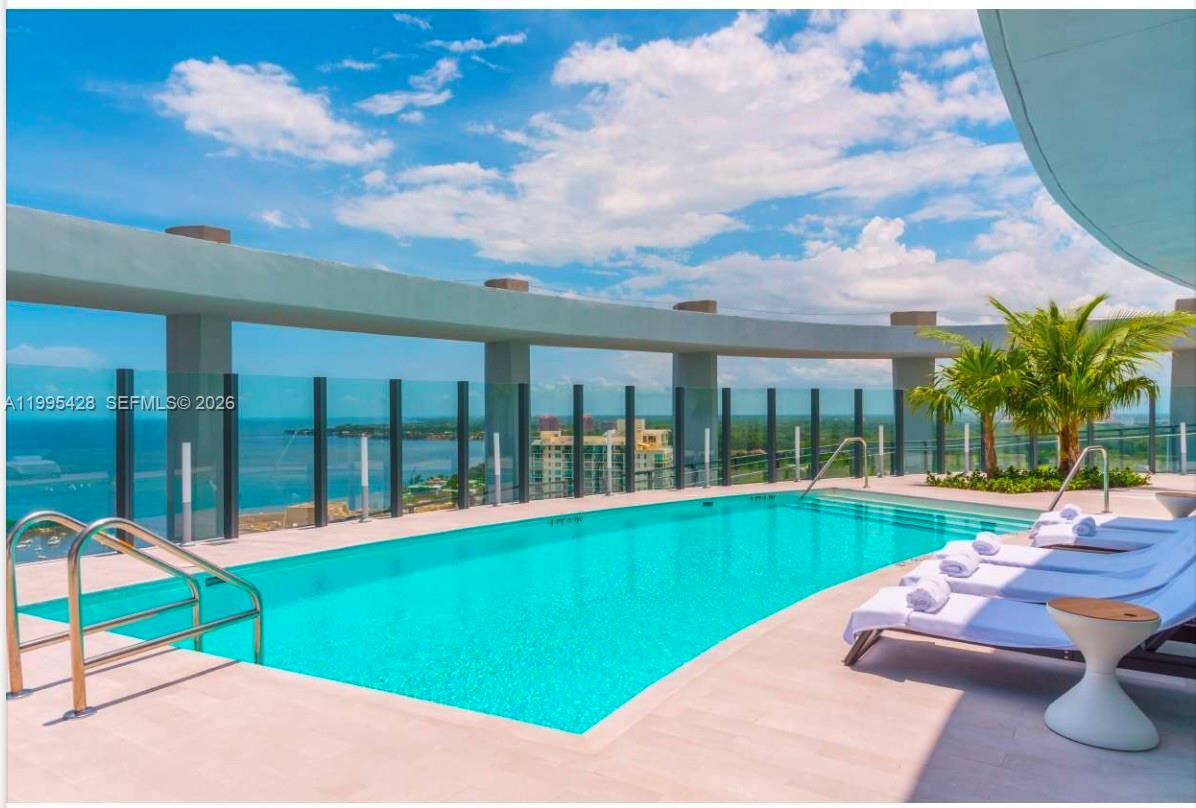 2831 S Bayshore Dr # 406