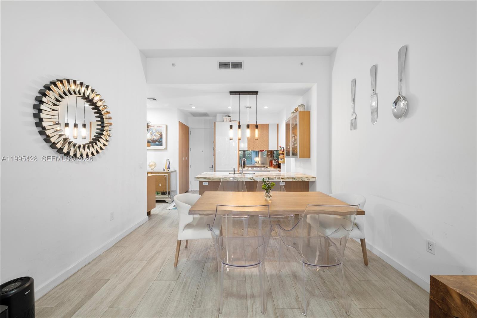 2831 S Bayshore Dr # 406