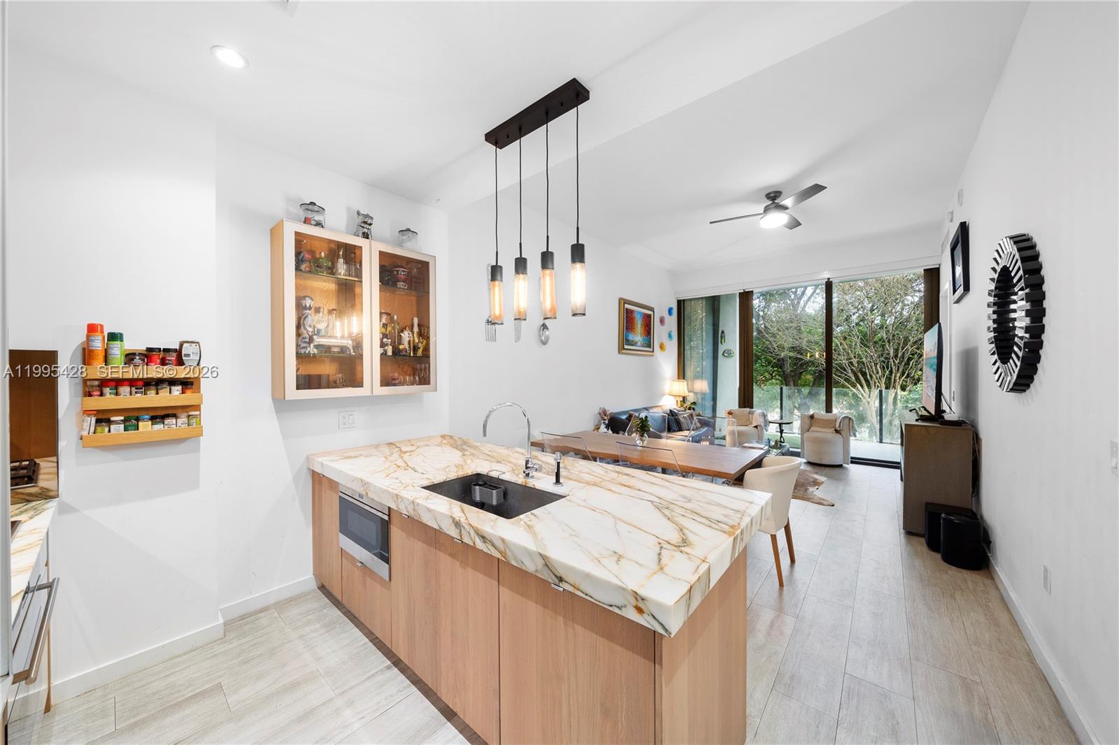 2831 S Bayshore Dr # 406