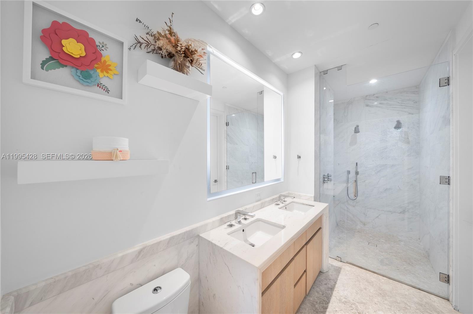 2831 S Bayshore Dr # 406