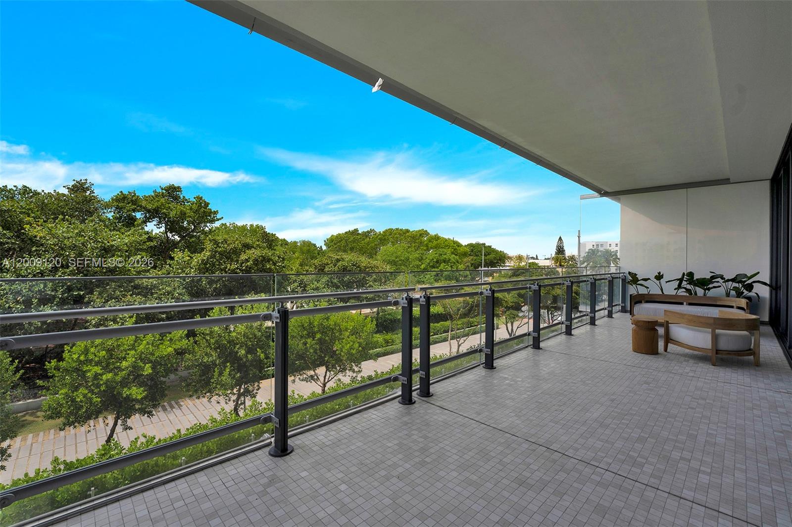 8701 Collins Ave # 304