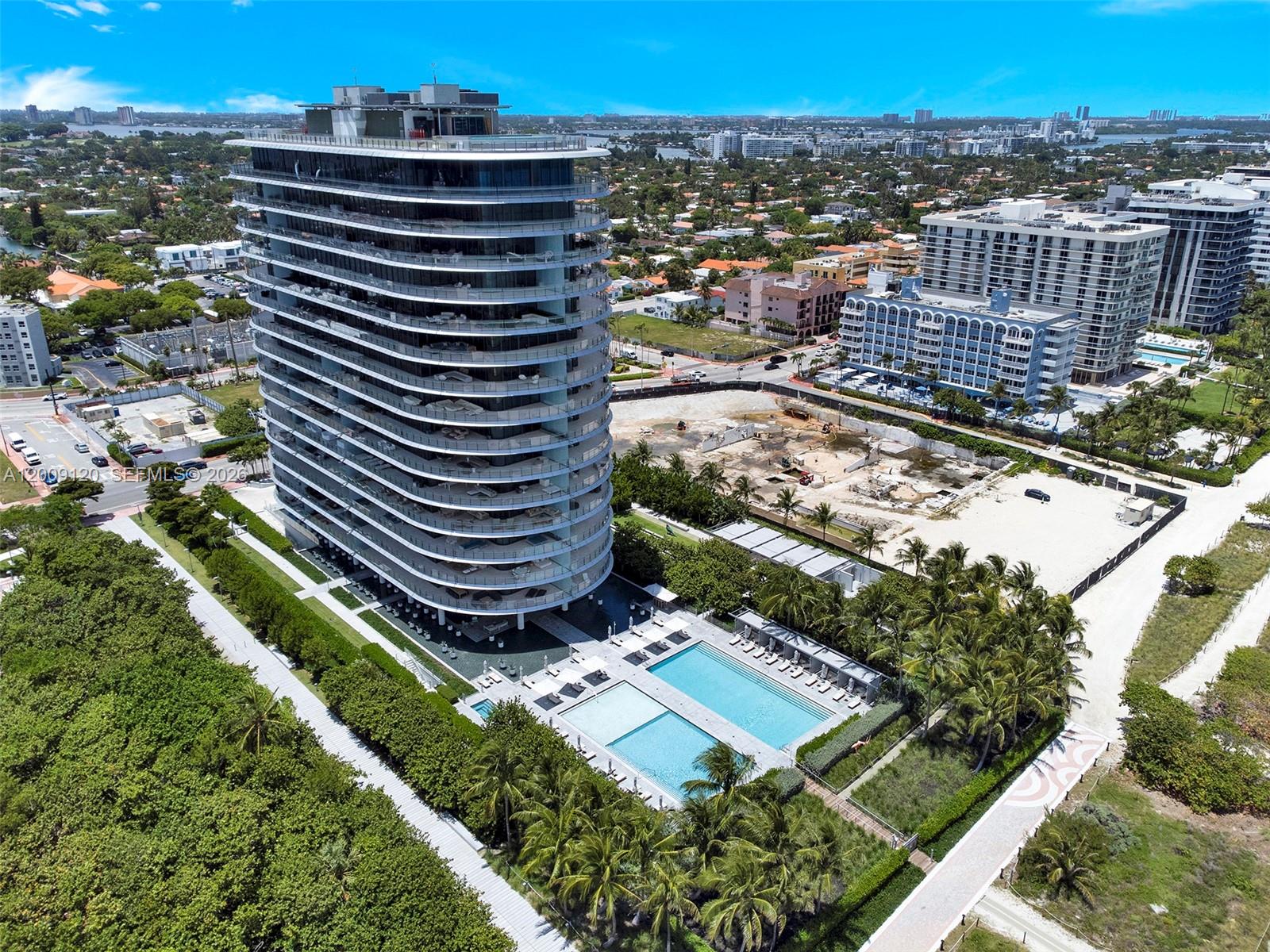8701 Collins Ave # 304
