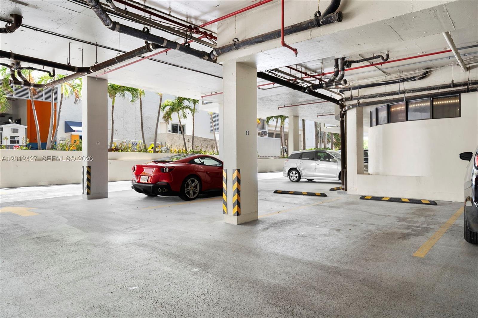 1621 Collins Ave Unit: PH1002