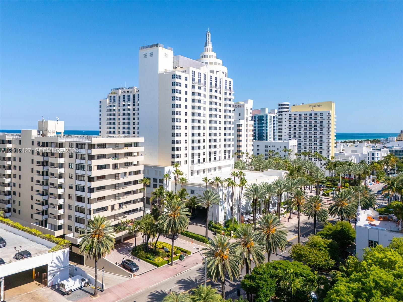 1621 Collins Ave Unit: PH1002