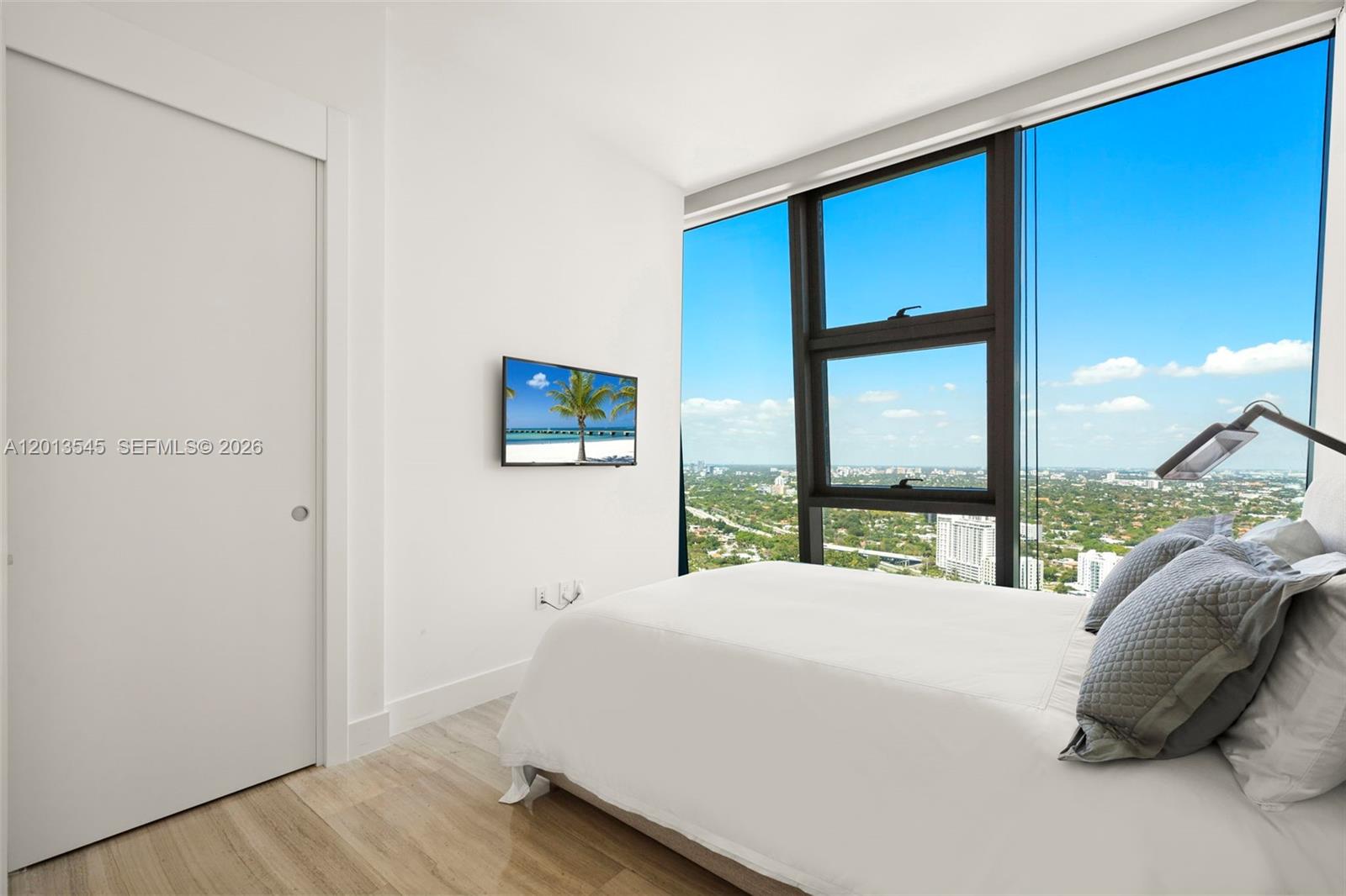 1451 Brickell Ave # 4103