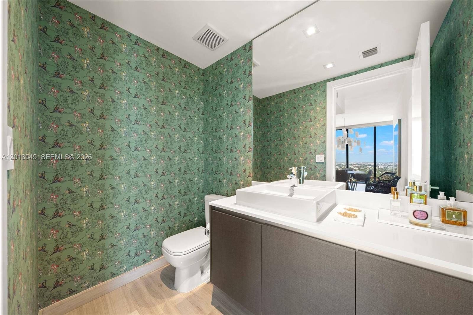 1451 Brickell Ave # 4103