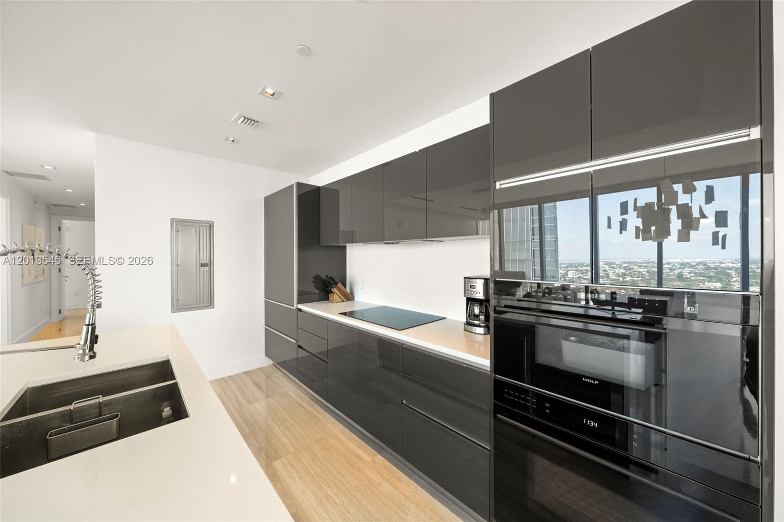 1451 Brickell Ave # 4103