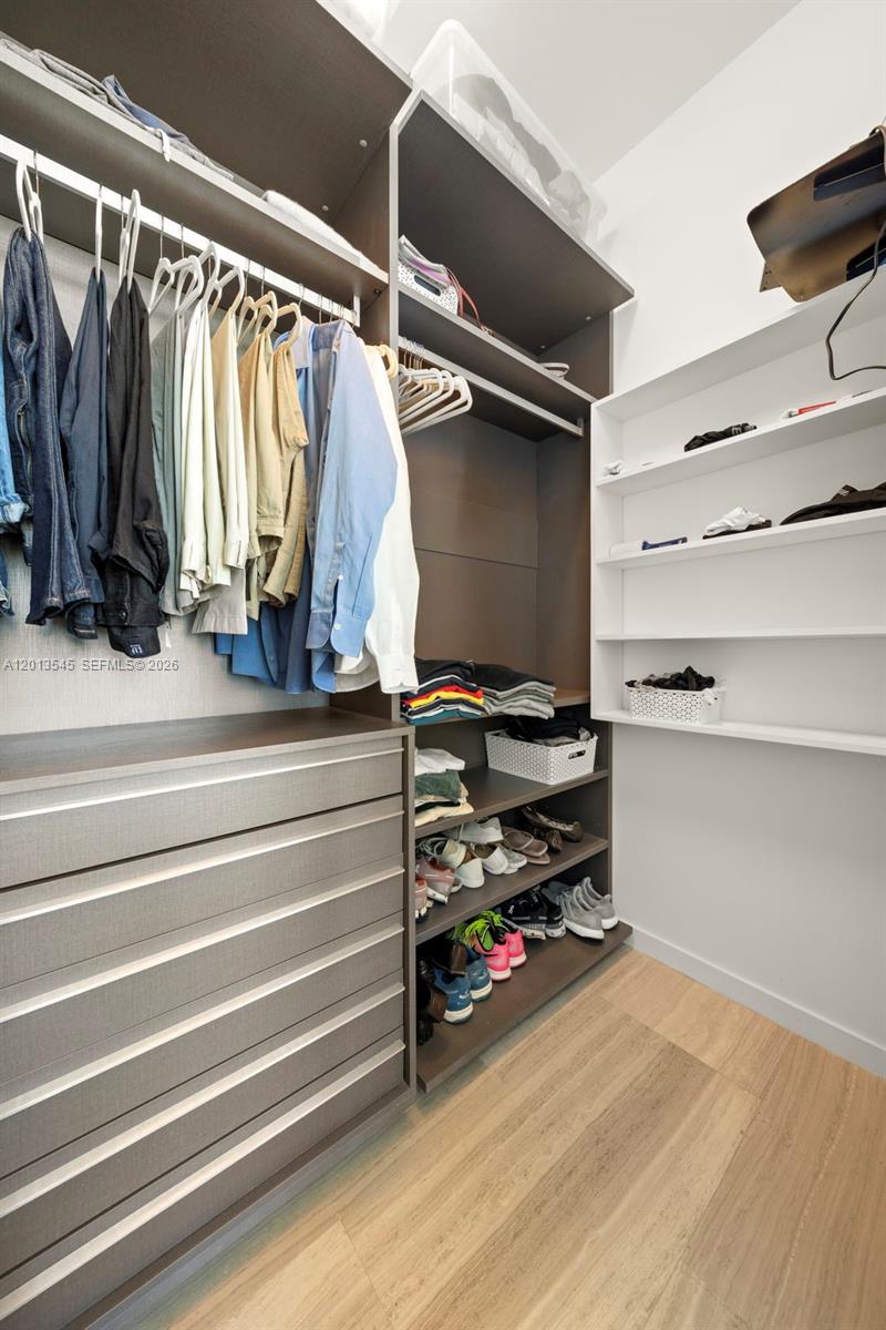 1451 Brickell Ave # 4103