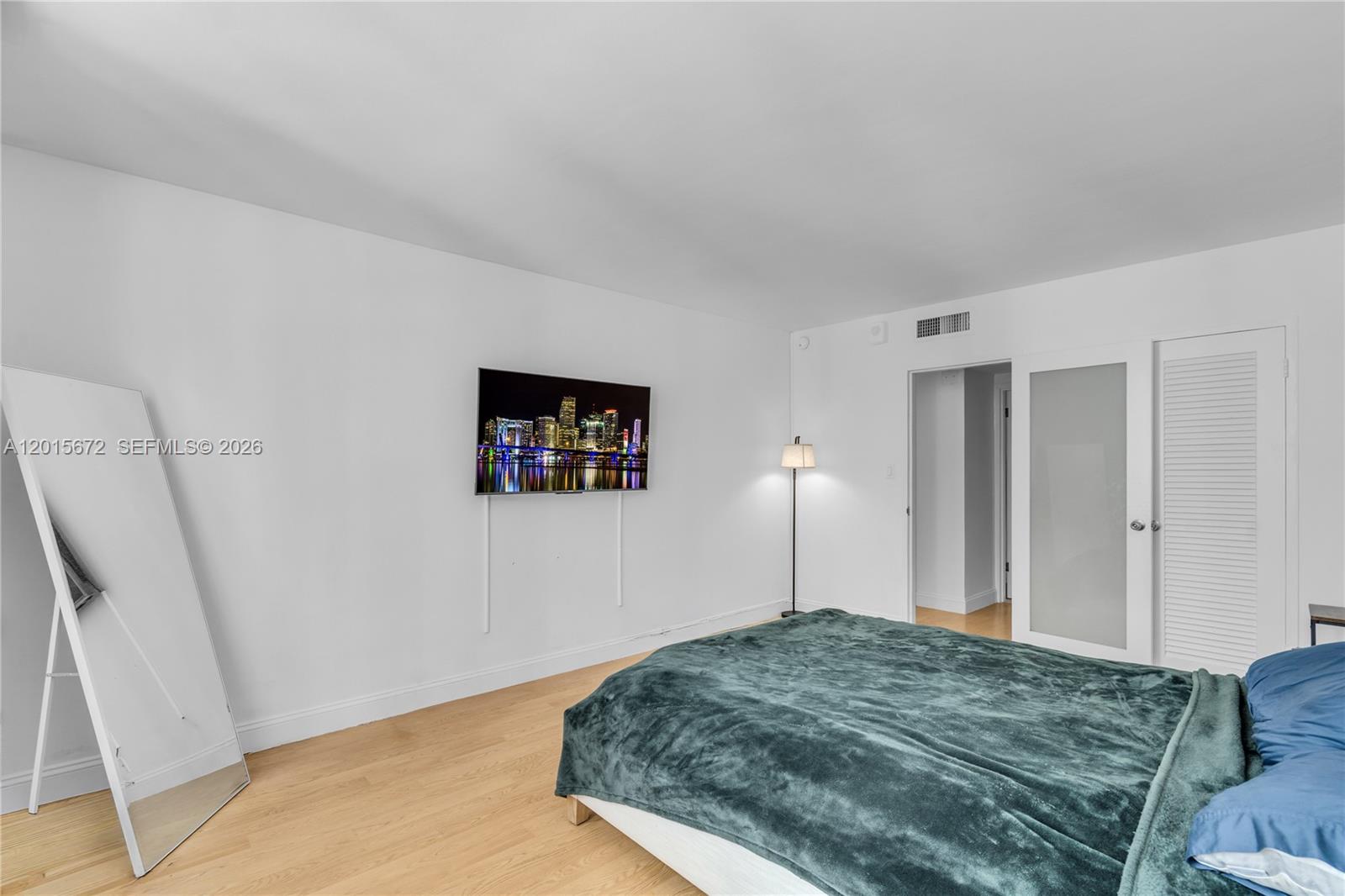 1200 West Ave # 420
