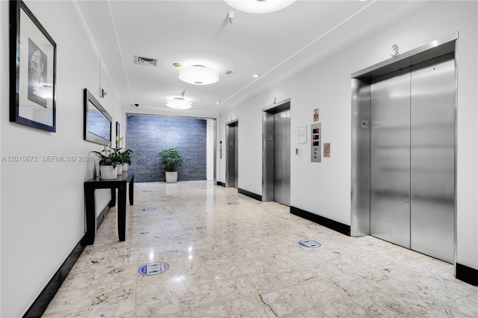 1200 West Ave # 420