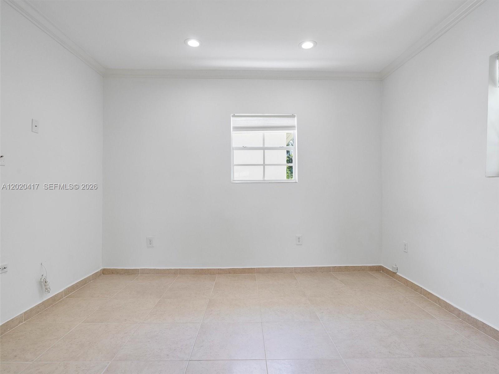 731 Sistina AV # 0