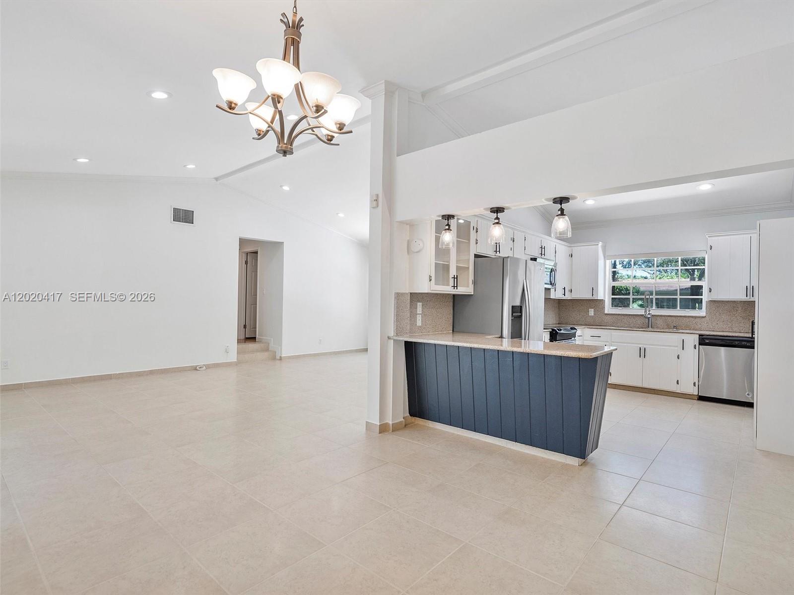 731 Sistina AV # 0