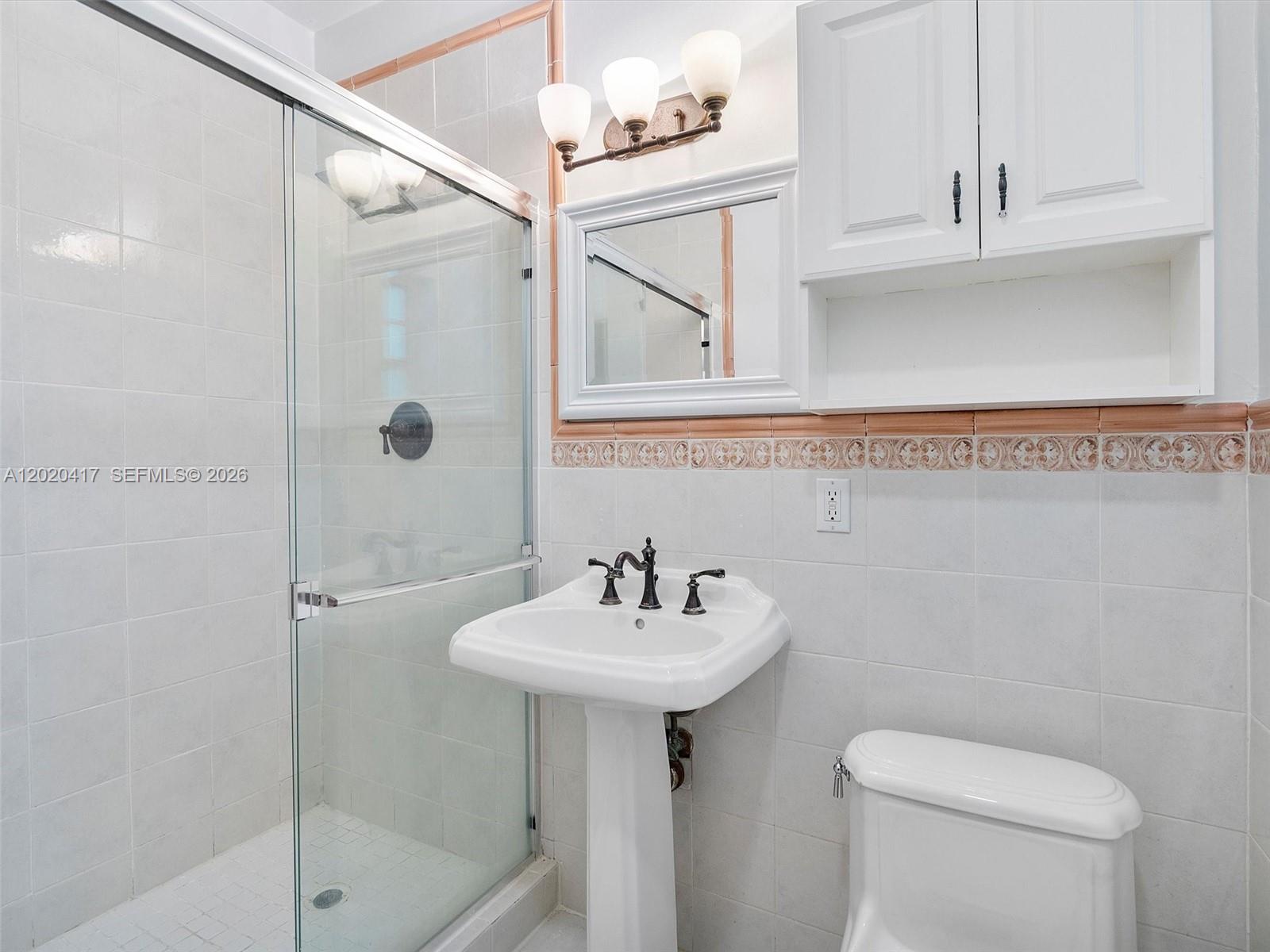 731 Sistina AV # 0