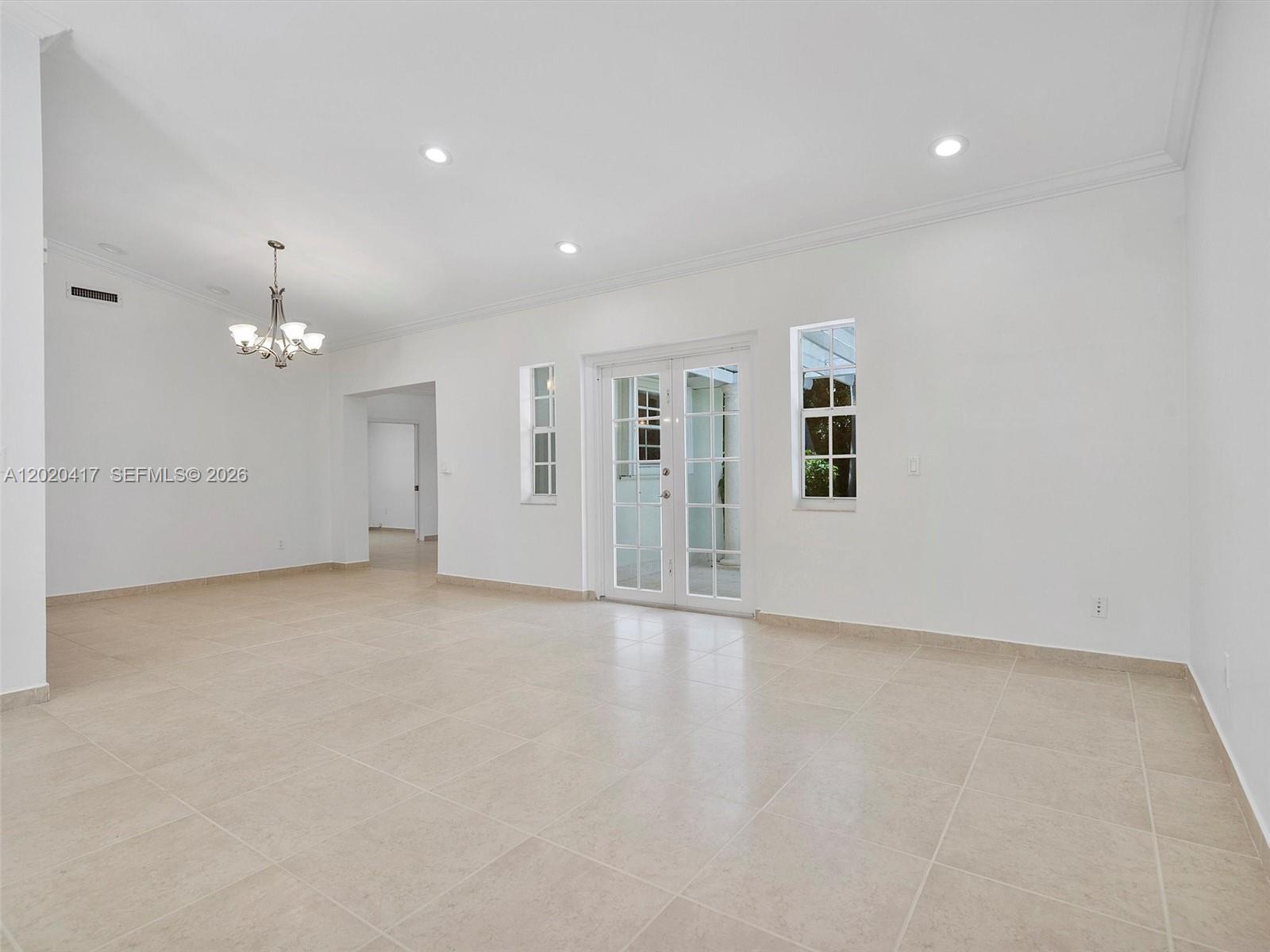 731 Sistina AV # 0