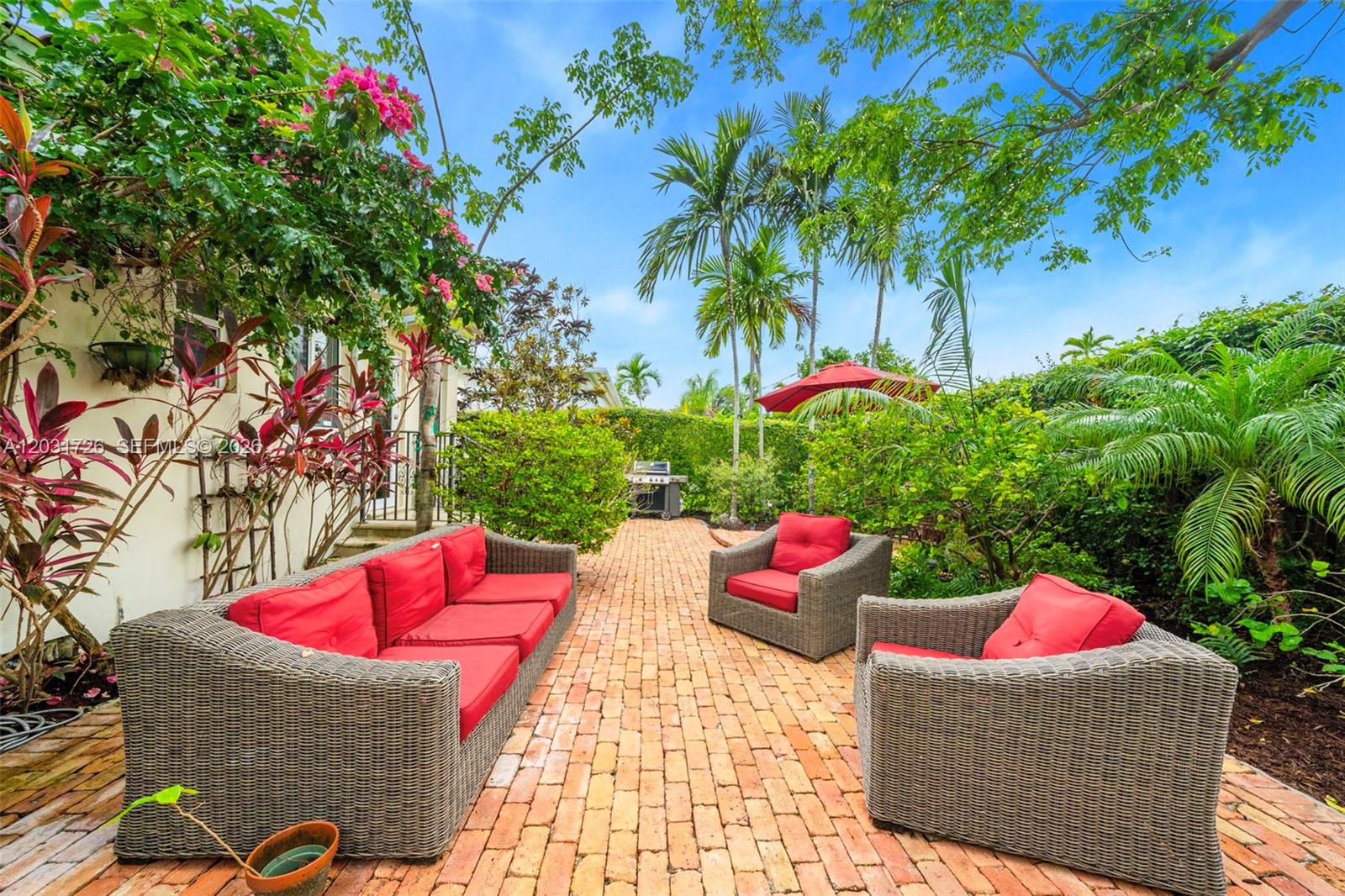 2241 SW 25th Ter