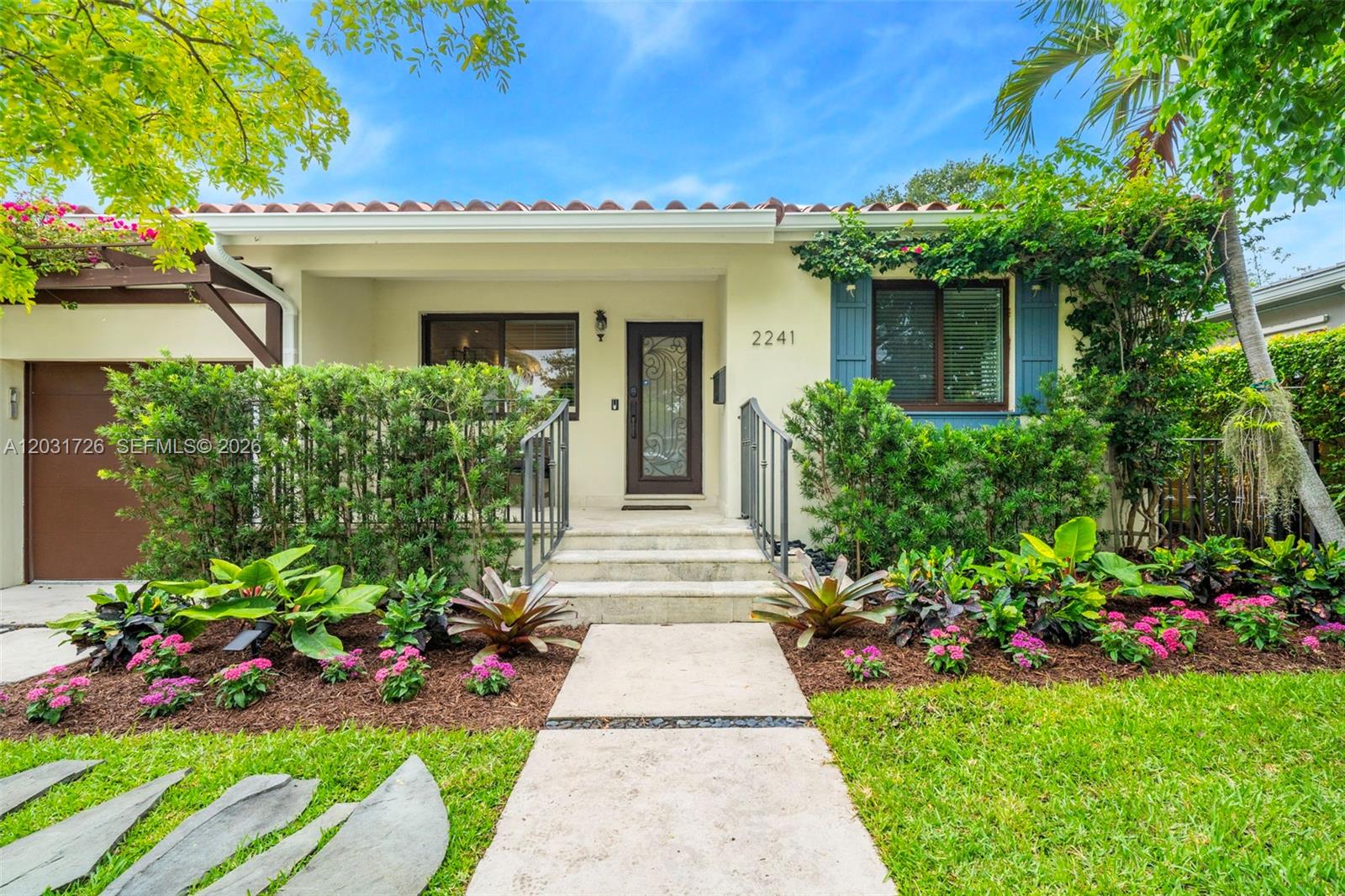 2241 SW 25th Ter