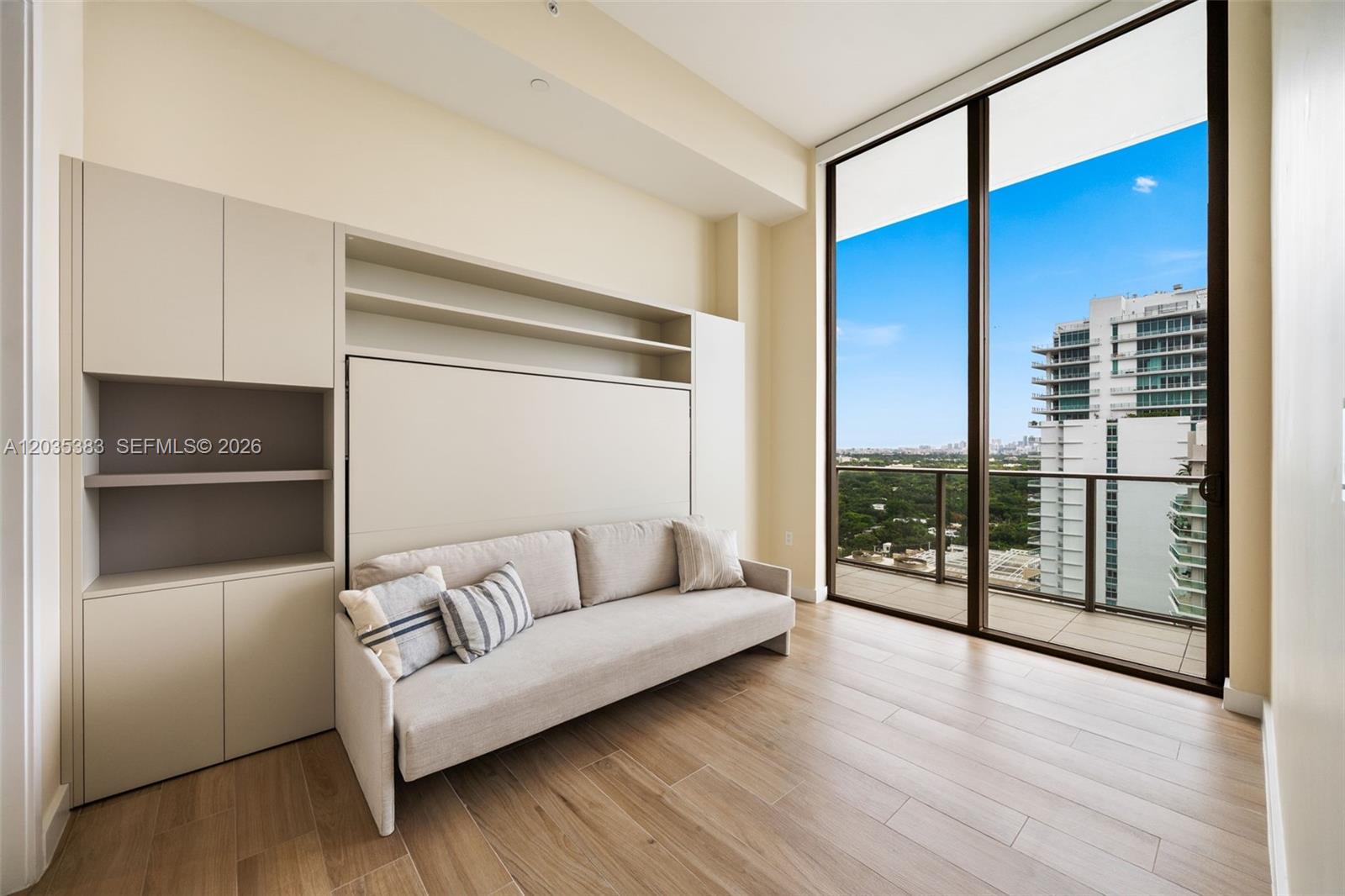 2655 S bayshore drive # 1906