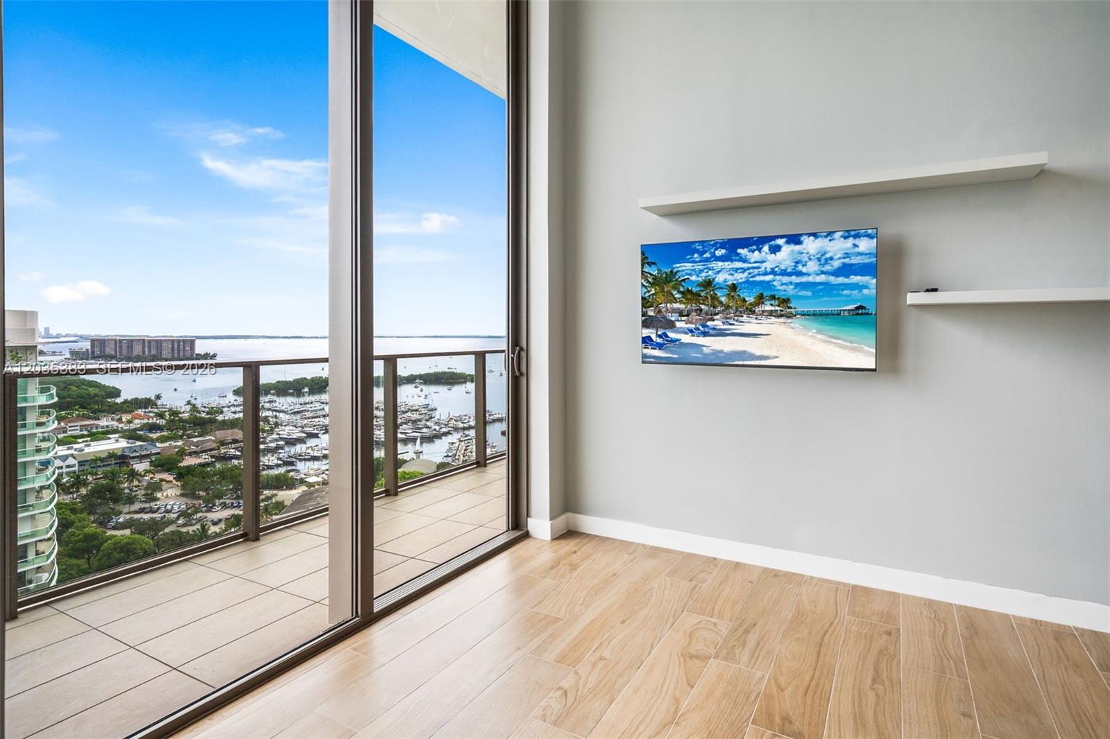 2655 S bayshore drive # 1906