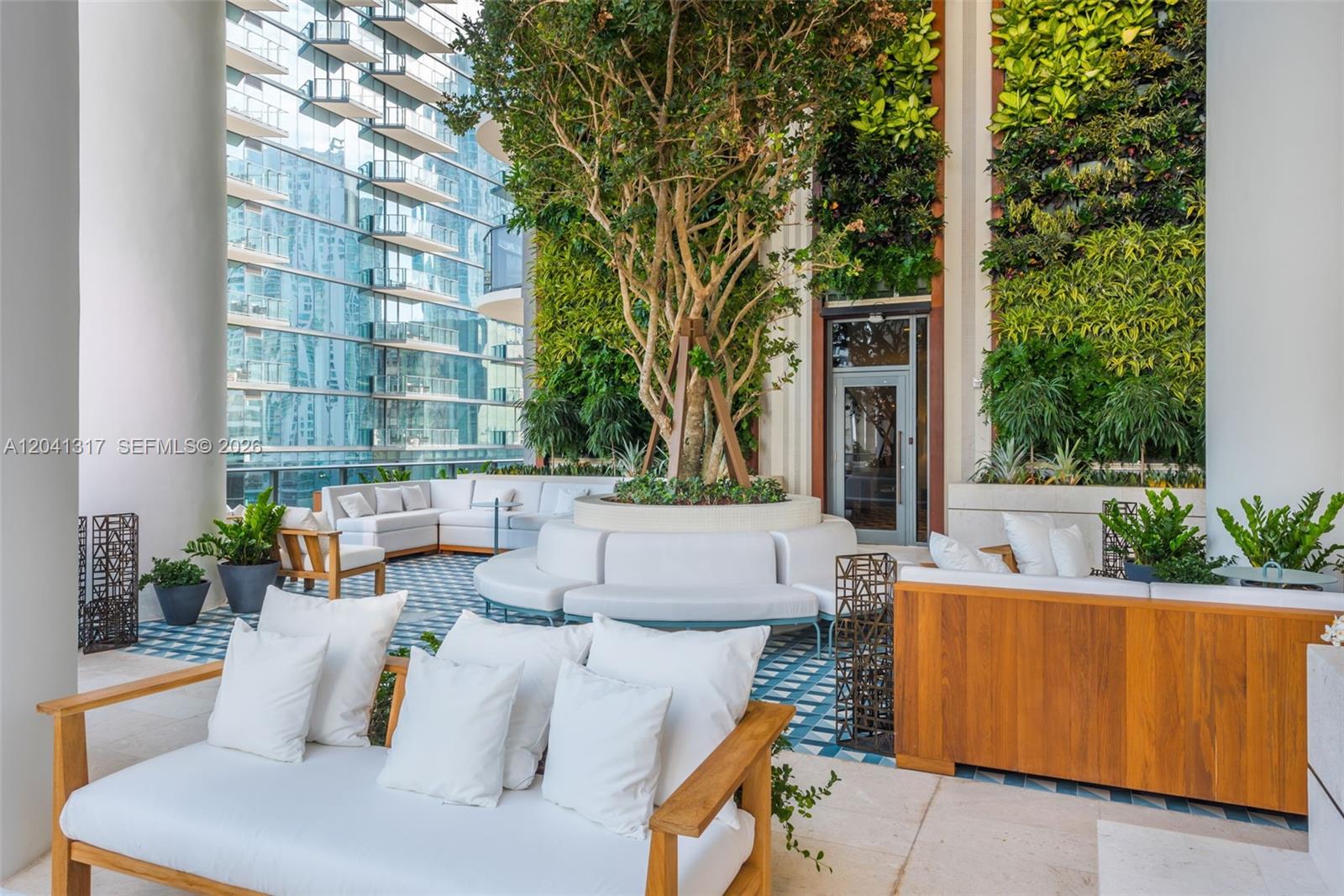 801 S Miami Ave Unit: 1604