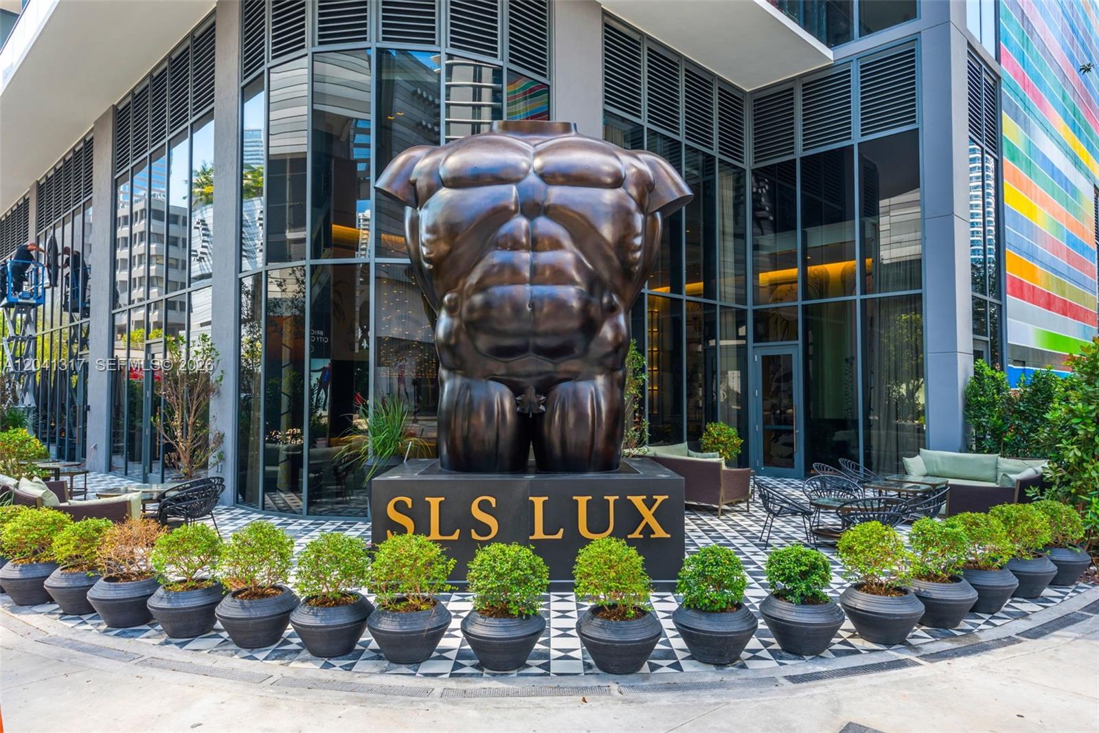 801 S Miami Ave Unit: 1604
