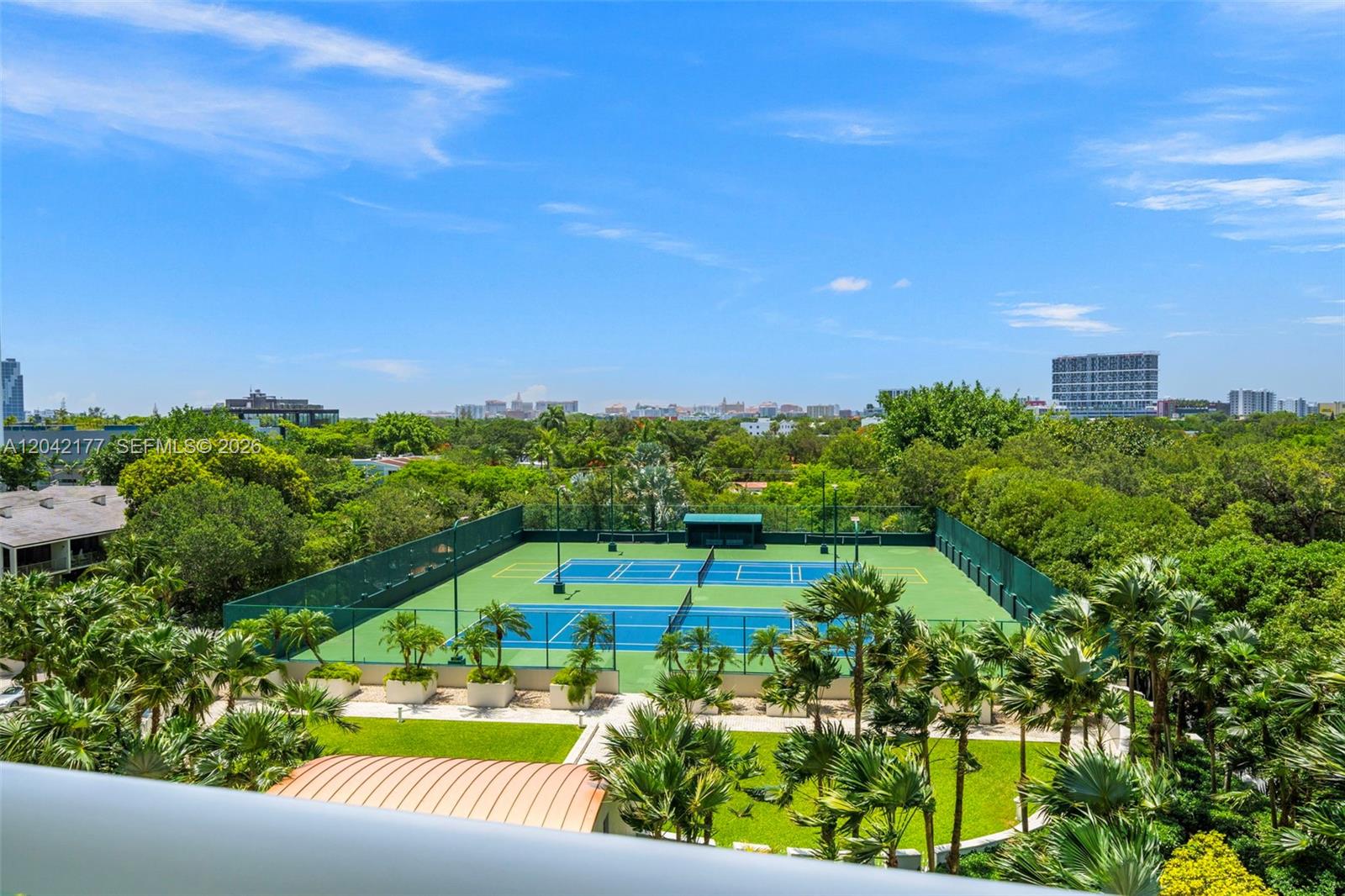 2645 S Bayshore Dr # 601