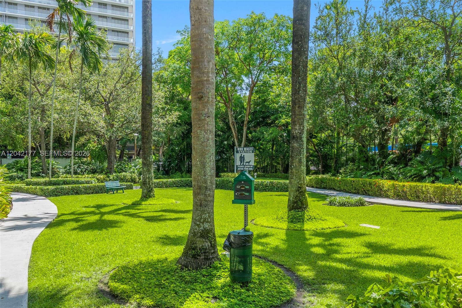 2645 S Bayshore Dr # 601