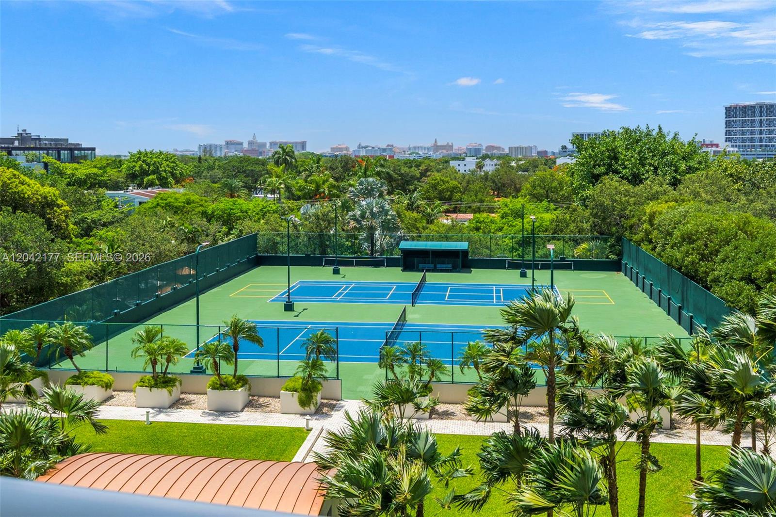 2645 S Bayshore Dr # 601