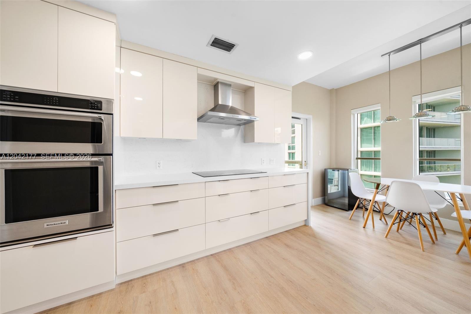 2645 S Bayshore Dr # 601