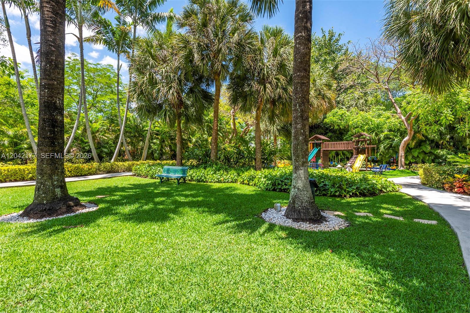 2645 S Bayshore Dr # 601