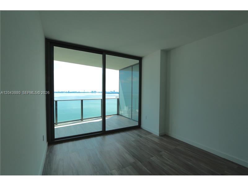 460 NE 28 STREET # 2805
