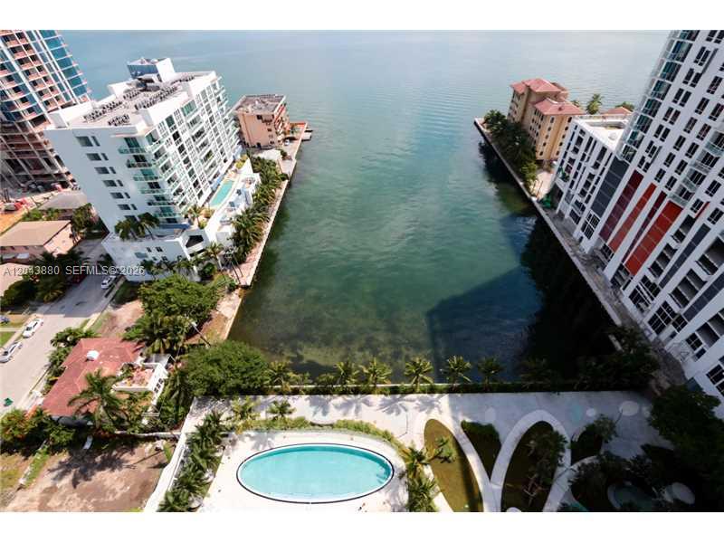 460 NE 28 STREET # 2805